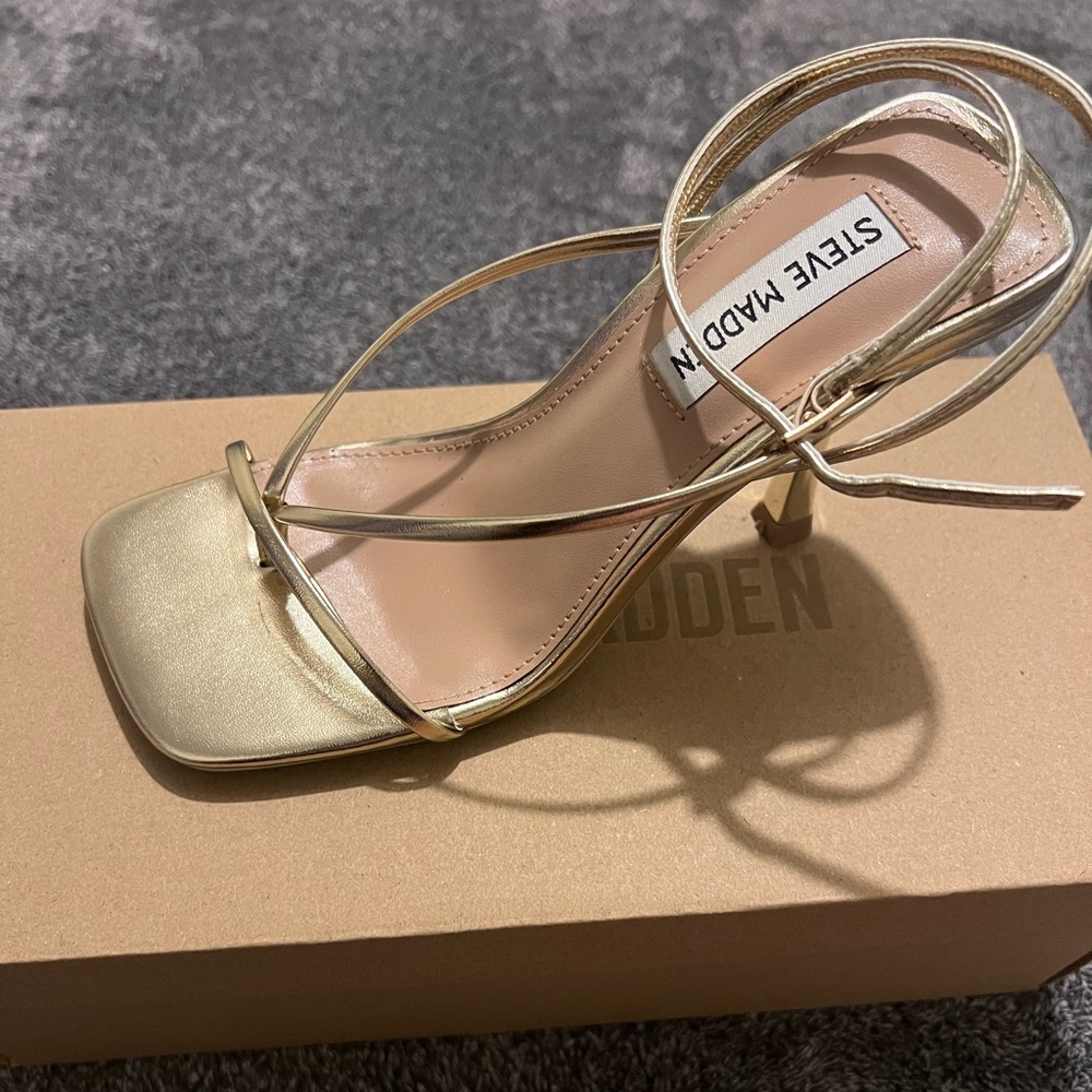 Steve Madden Annie sandal